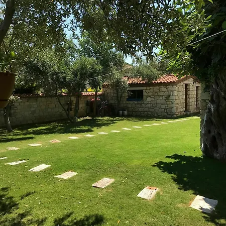 Aladi Hotel Alaçatı