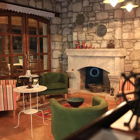 Hotel Aladi 2*